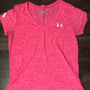 Under Armour T-shirt